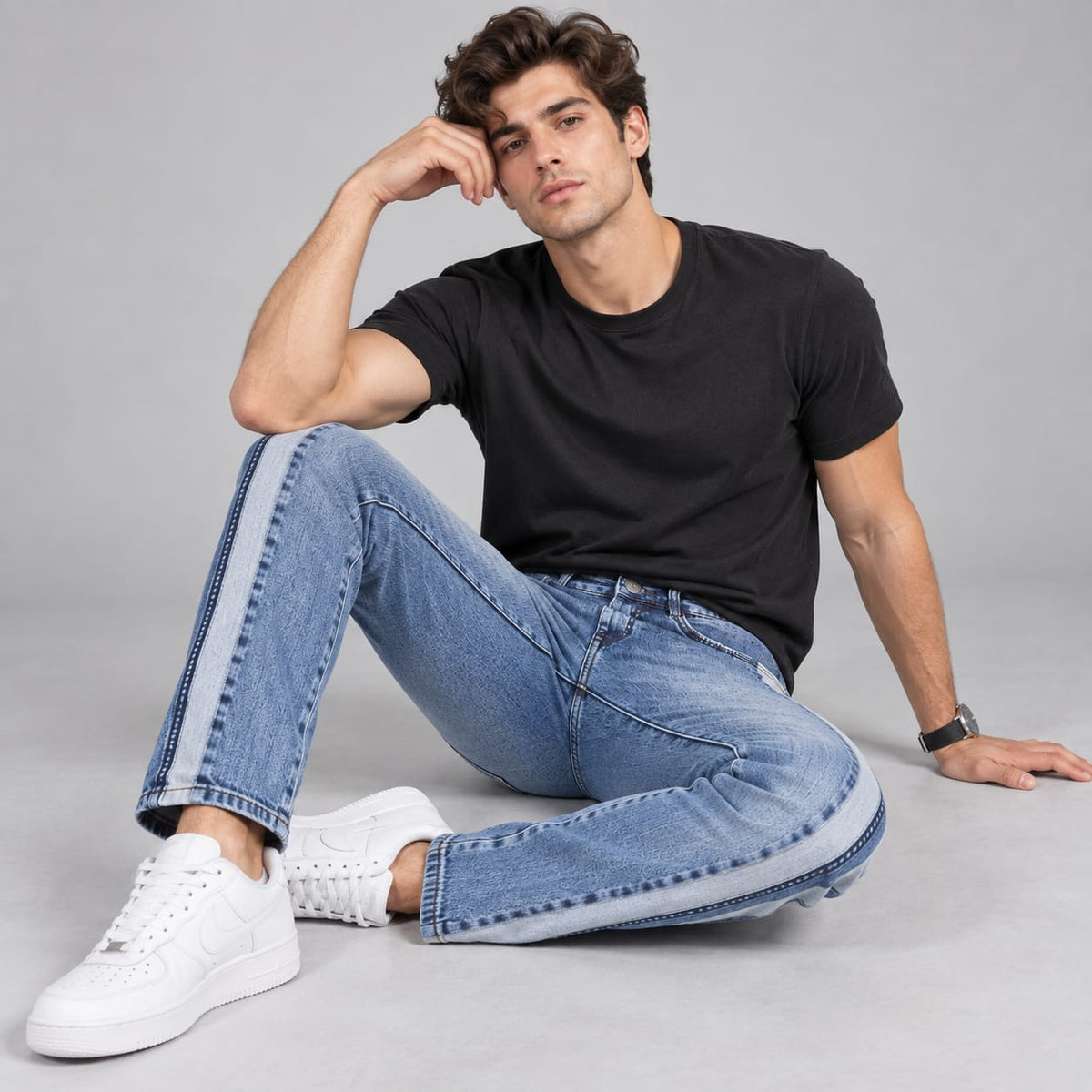 Straight fit side stripes jeans