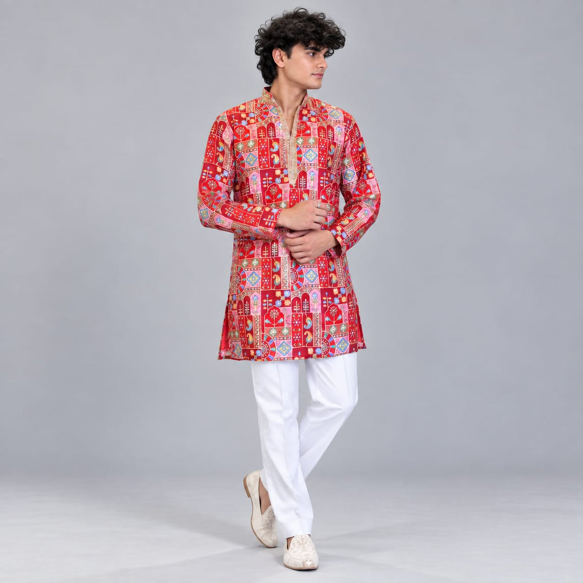 Short V-neck kurta pajama