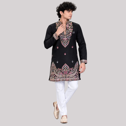 Short V-neck kurta pajama