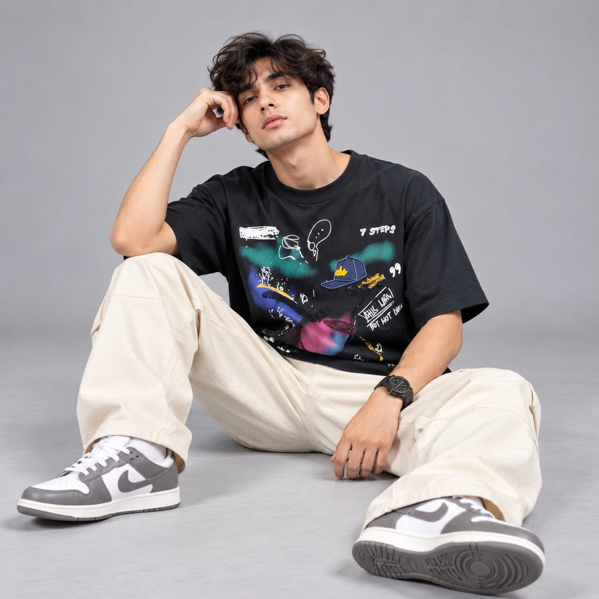 Round neck Regular fit