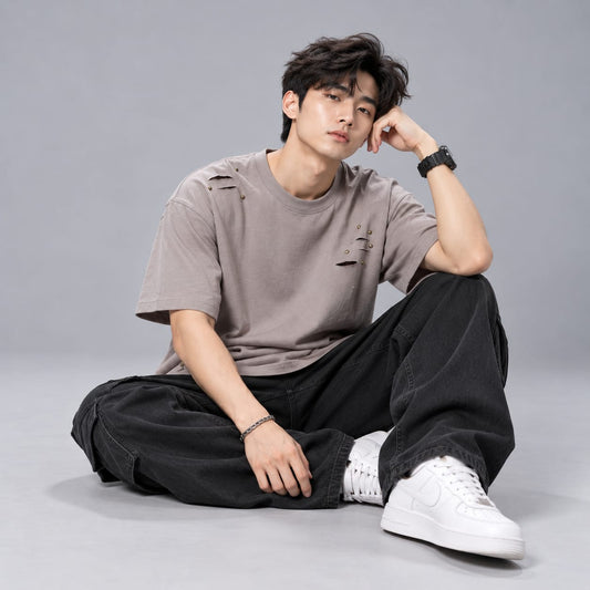 Round neck Regular fit