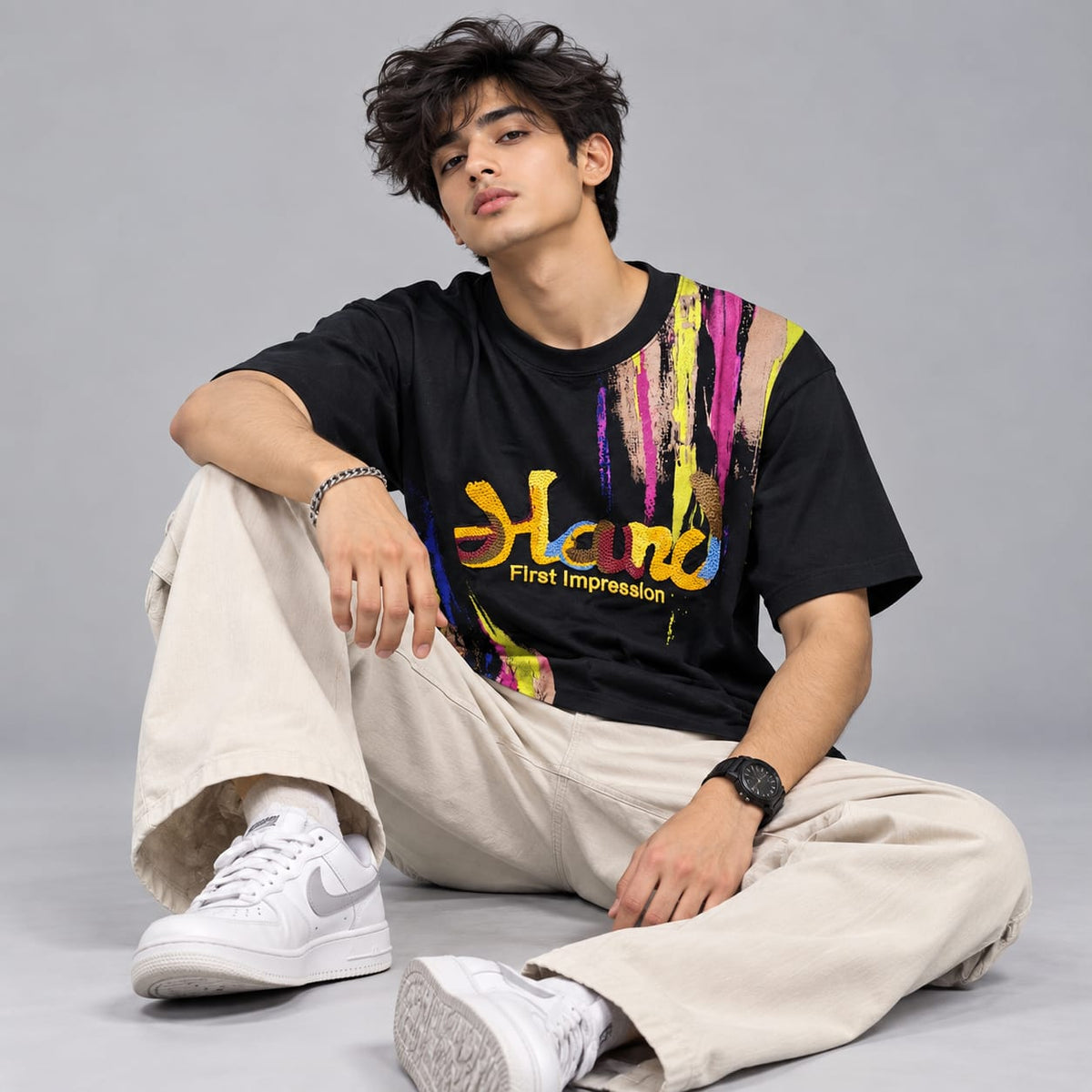 Round neck Regular fit