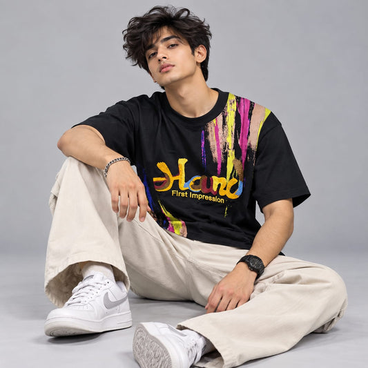 Round neck Regular fit