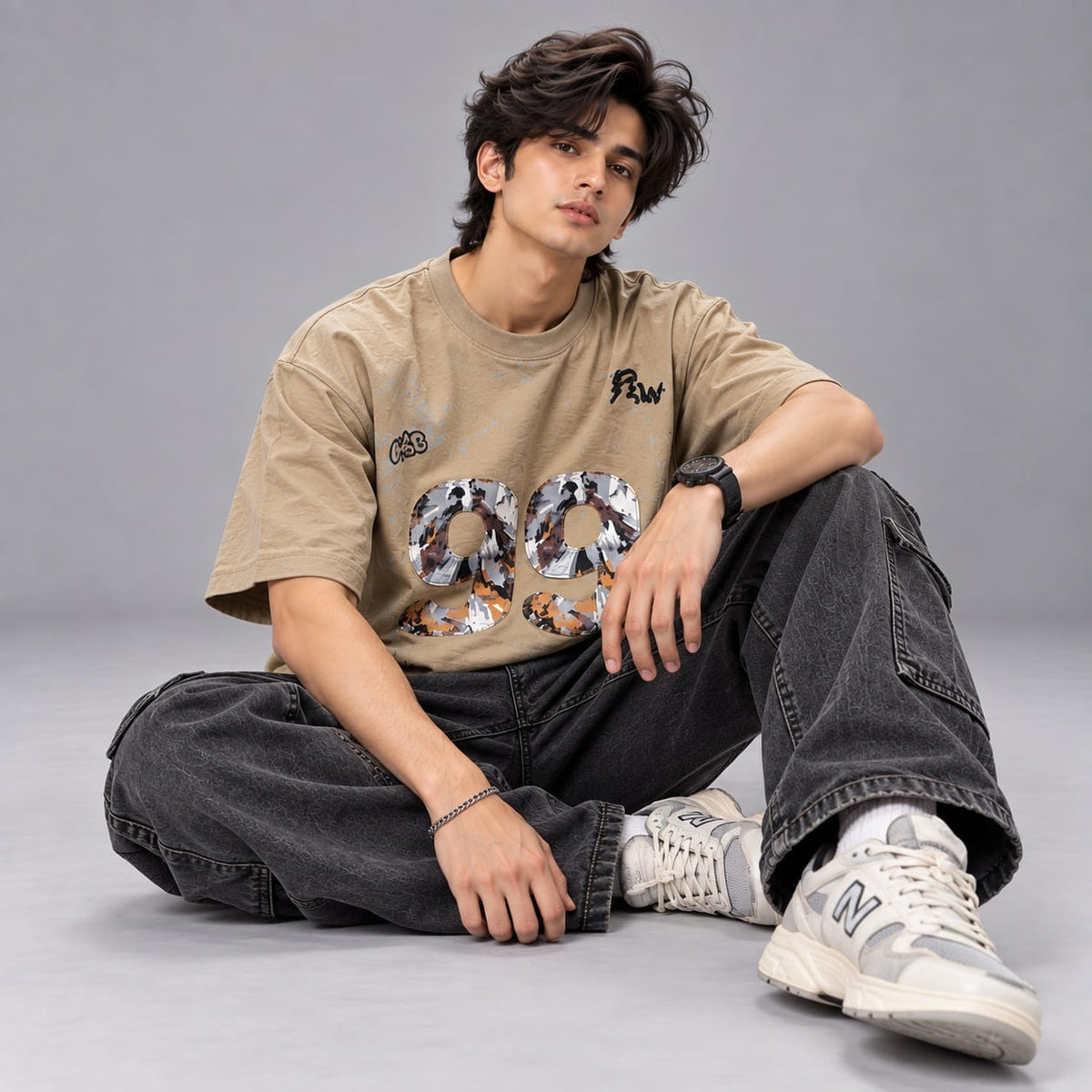 Round neck Regular fit
